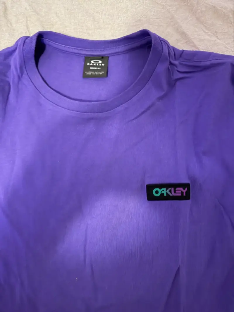 Polera morada Oakley para hombre - 2