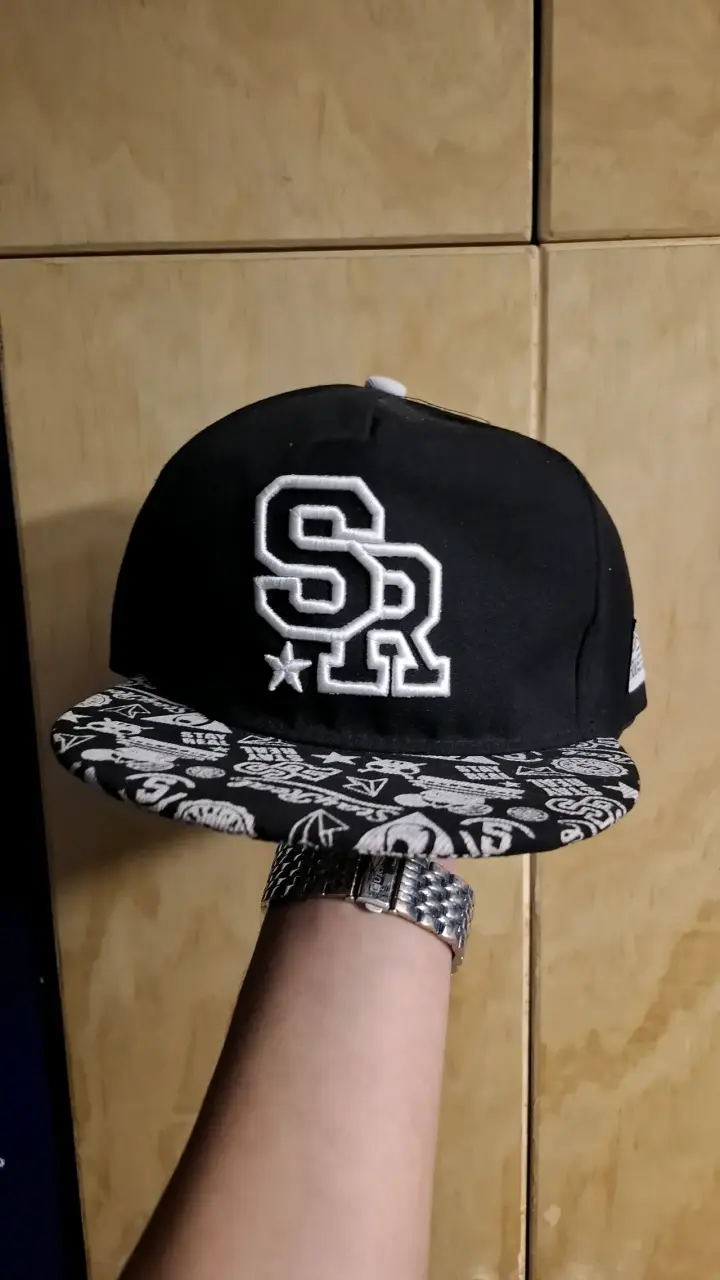 Gorra negra Stay Real estilo urbano - 3