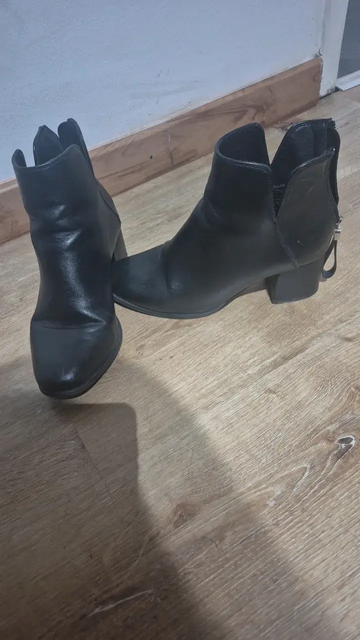 Botines de cuero negro para mujer - 2