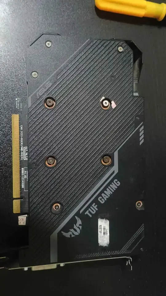 Tarjeta gráfica GTX 1660 Super - ASUS TUF Gaming - 3