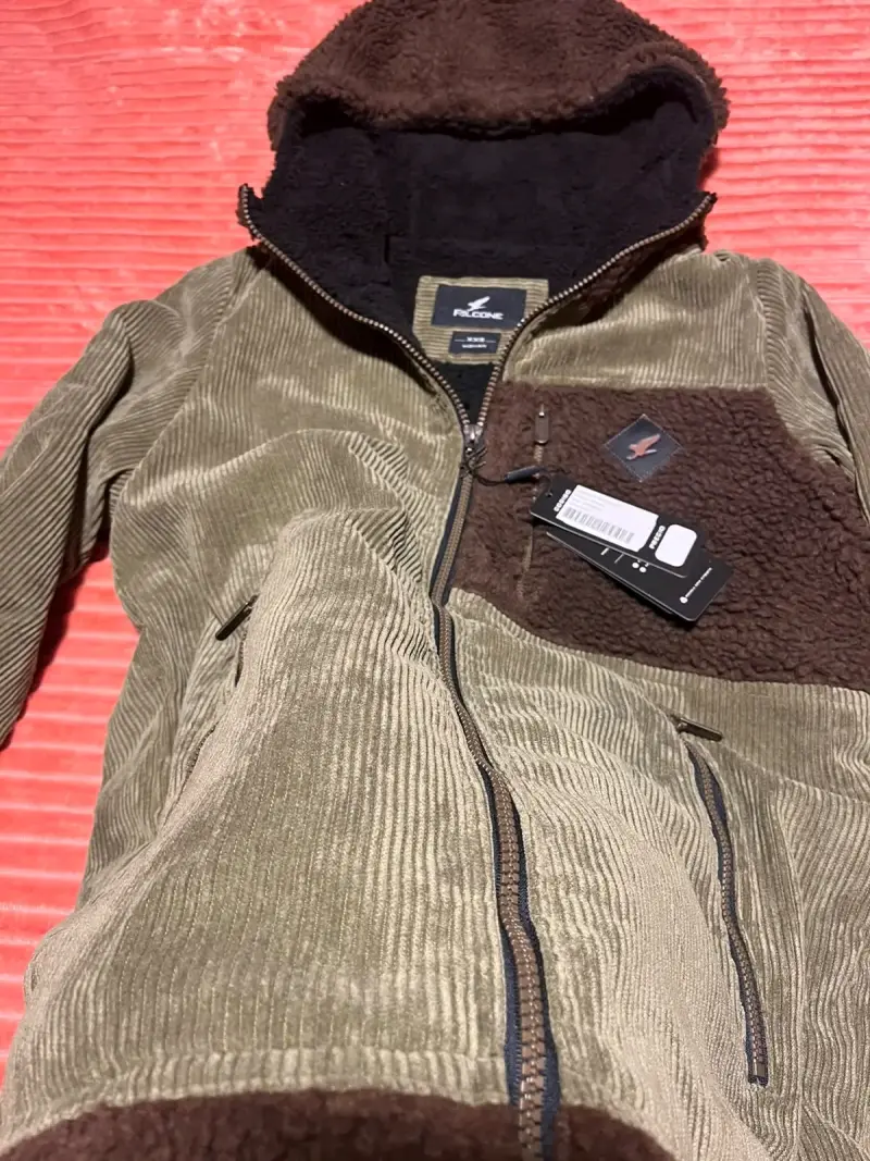 Chaqueta con. Hiporro y capucha, marca Falcon - 4
