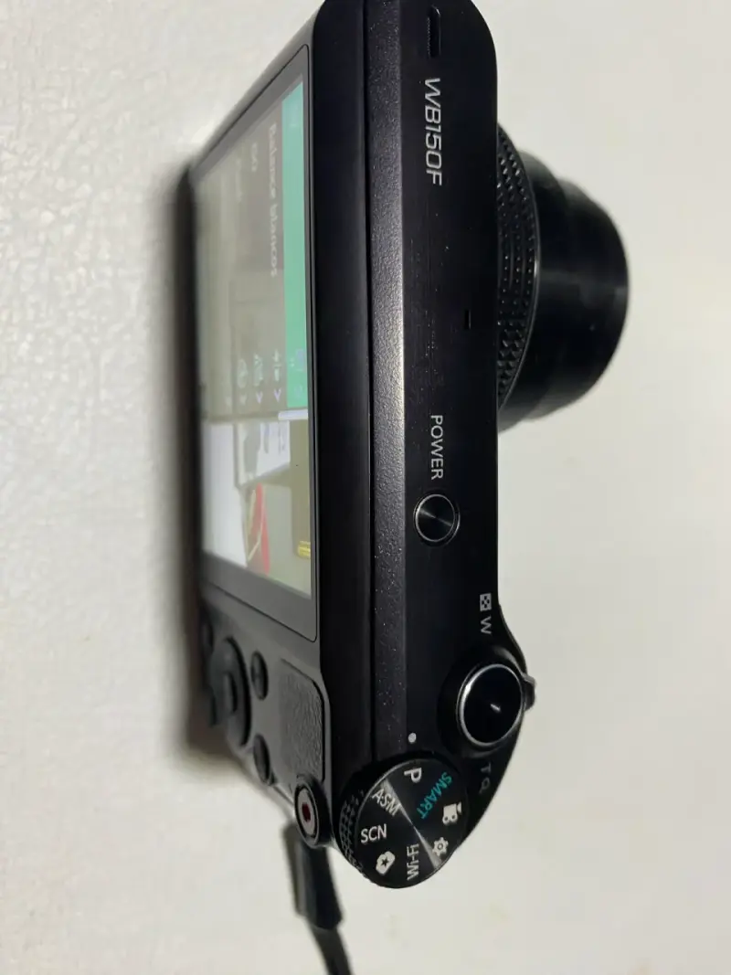 Cámara digital Samsung con WiFi y HD - 4