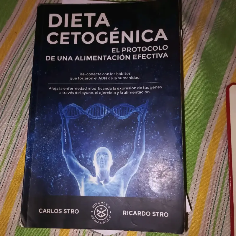 Libro Dieta Cetogénica - Protocolo Alimentación Efectiva - 1