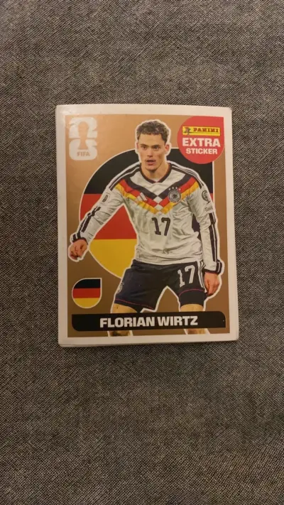 Lámina Panini Florian Wirtz Extra Sticker bronce - miniatura 1