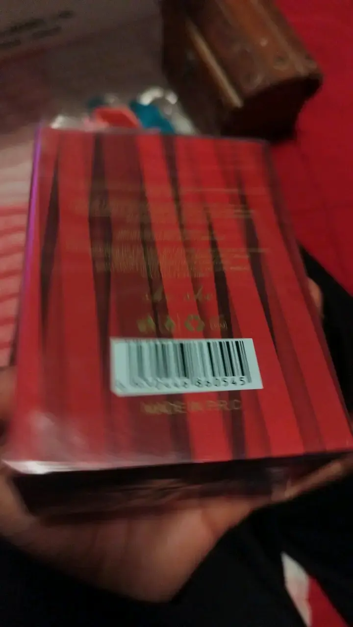 Perfume árabe en caja roja - 2