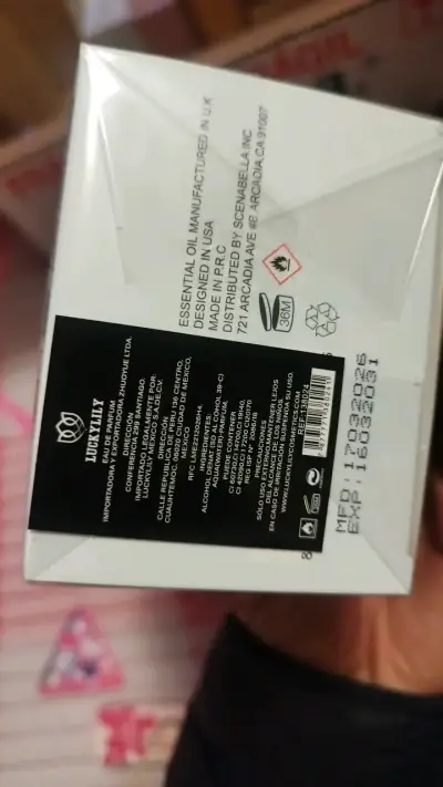 Perfume Invincible Eau de Parfum 100ml - miniatura 4