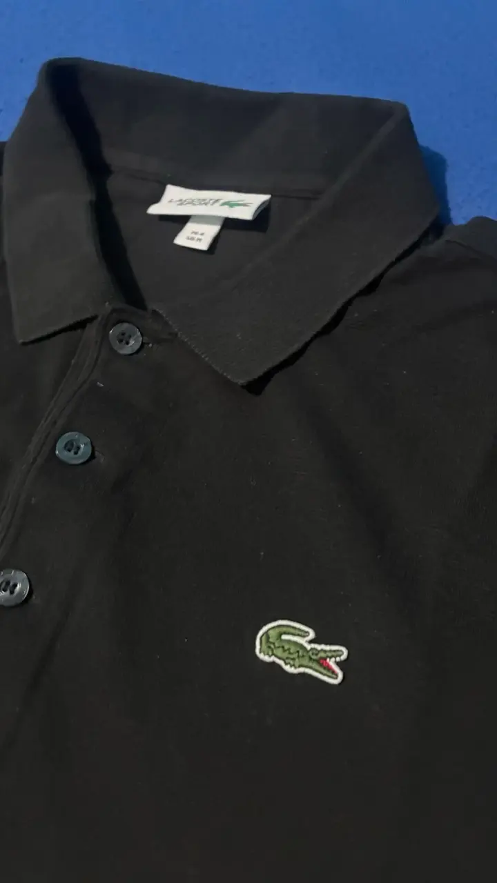 Polera polo negra Lacoste para hombre - 3