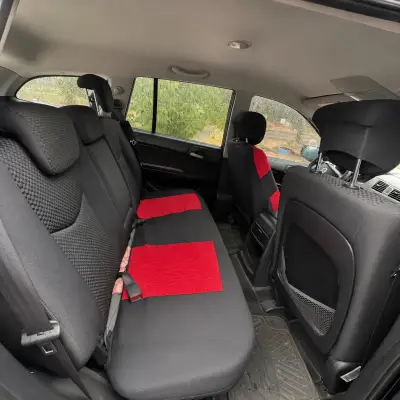 Ssangyong Kyron 2012 automática - miniatura 4