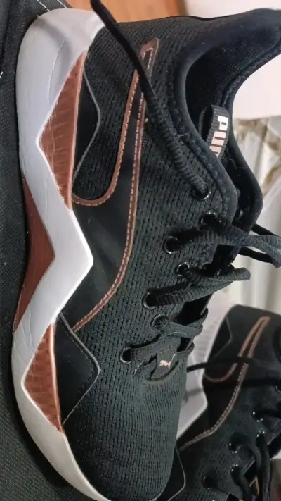 Zapatillas deportivas Puma negras - miniatura 2