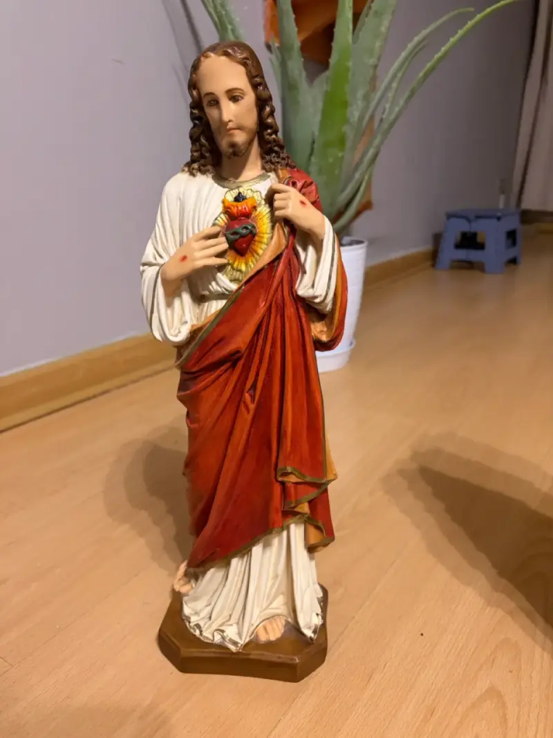 Figuras religiosas de madera decorativas - 2