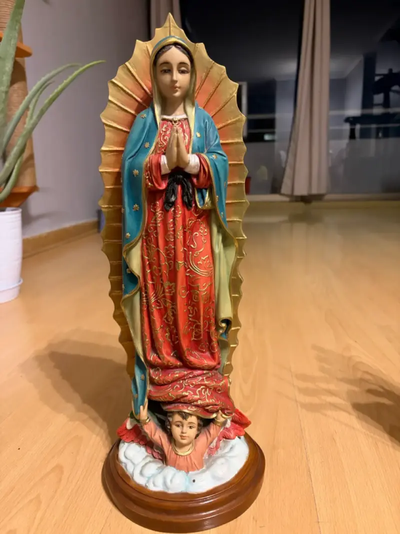 Figuras religiosas de madera decorativas - 3