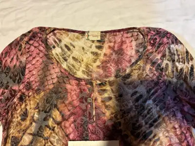 Blusa estampada de manga larga talla L - miniatura 2