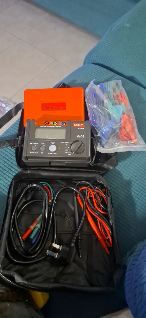 Probador digital RCD ELCB UT582+ - 3