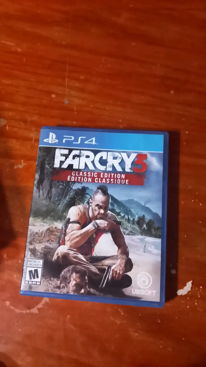 Consola PlayStation 4 Slim 1 TB en buen estado - 5