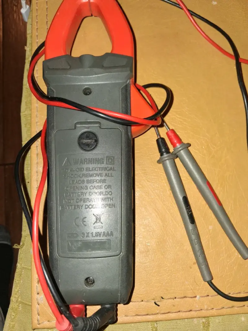 Amperimetro digital con pinza Sonel 402 - 3