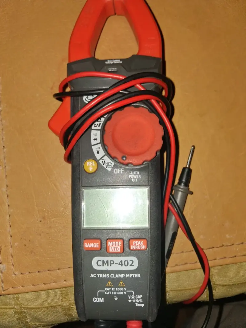 Amperimetro digital con pinza Sonel 402 - 4