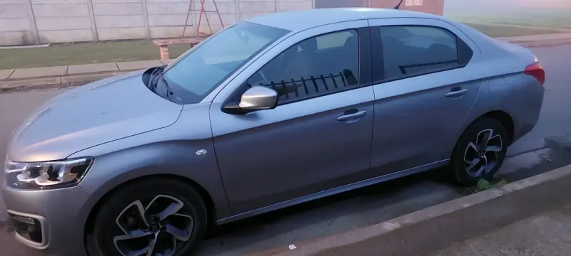 Auto citroën c elysee diesel
