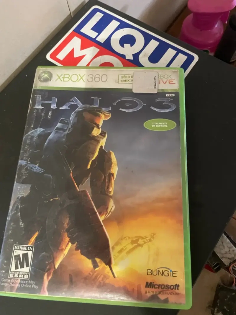 Consola Xbox 360 con juegos y controles - 2