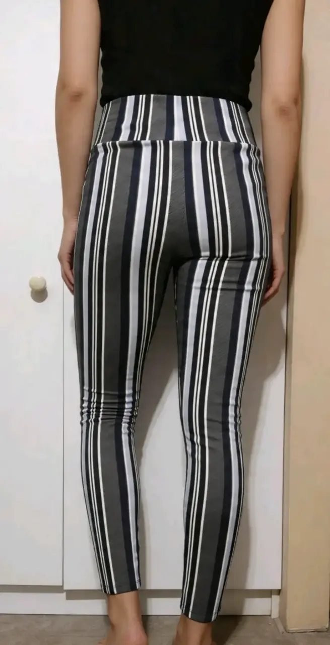Pantalones a rayas blanco y negro para mujer - 3