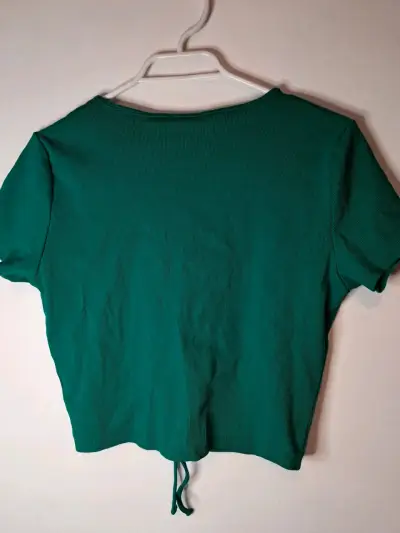 Top verde con lazo frontal Zara - miniatura 2