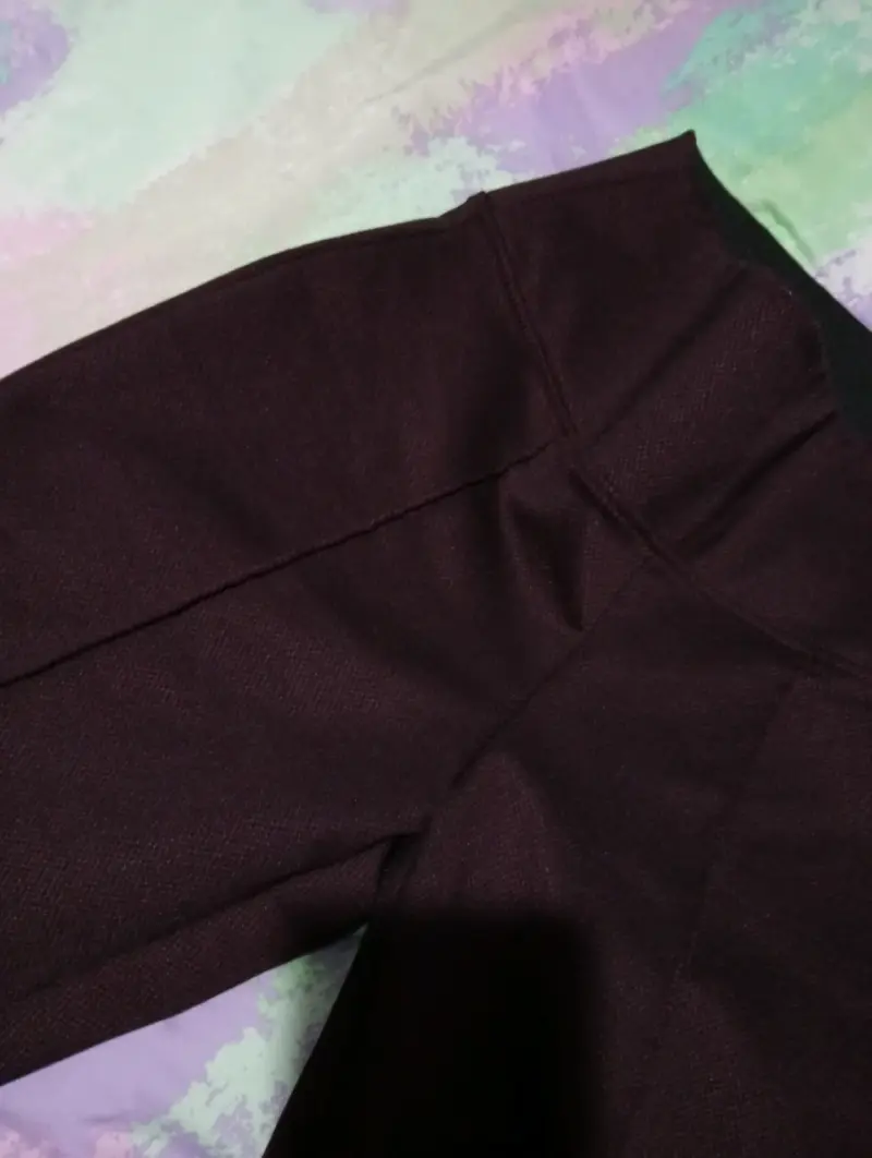 Pantalones color burdeos para mujer formal - 5