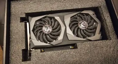 Tarjeta gráfica MSI GeForce GTX 1650 - miniatura 3