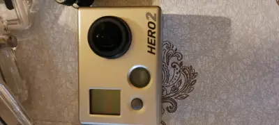 Cámara GoPro con carcasa WR + dos baterías - miniatura 4
