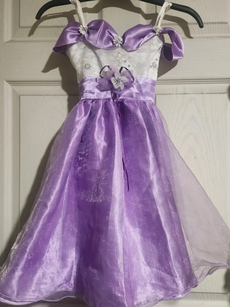 Vestido de niña blanco con detalles amarillos - 3