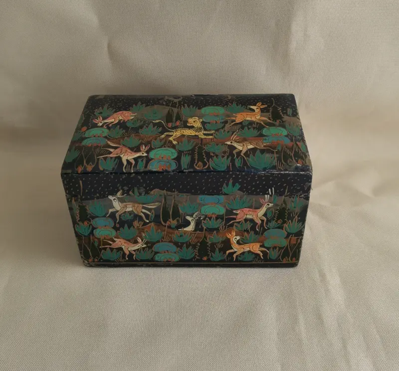 Caja decorativa con temática animales c/detalle - 1