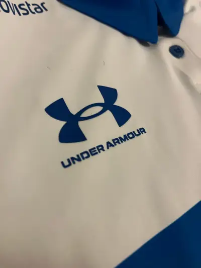 Camiseta original de la UC Temporada 2023 talla 16 - miniatura 3