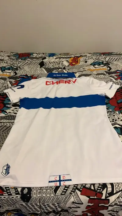 Camiseta original de la UC Temporada 2023 talla 16 - miniatura 5
