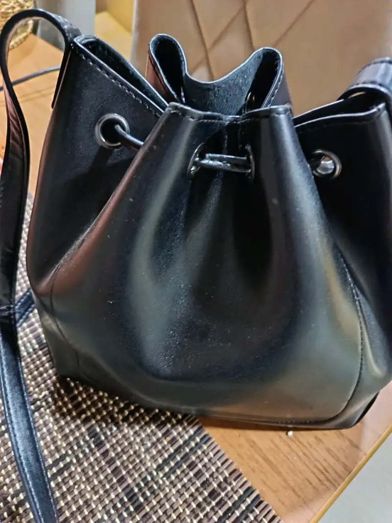 Bolso negro bombonera - 2