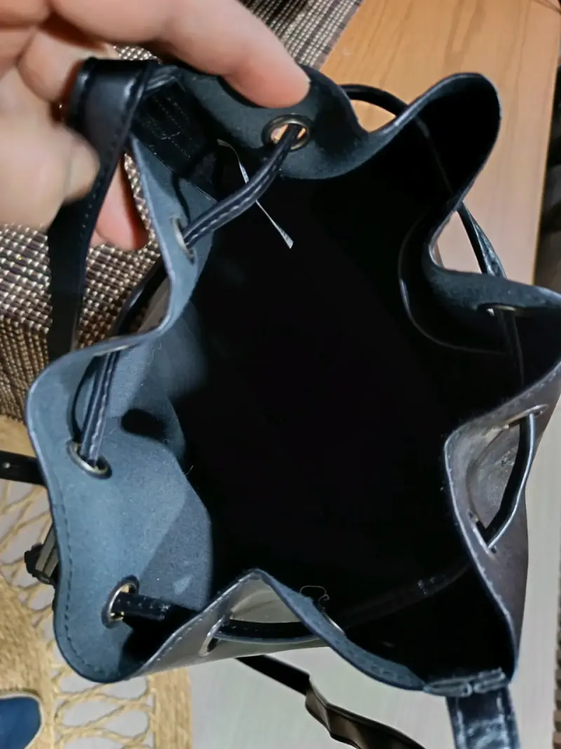 Bolso negro bombonera - 6