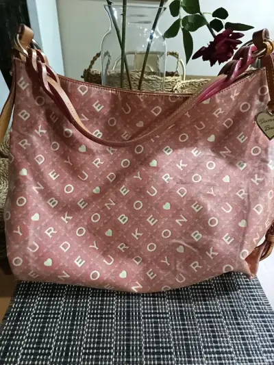 Bolso Dooney & Bourke estampado rosa - miniatura 2