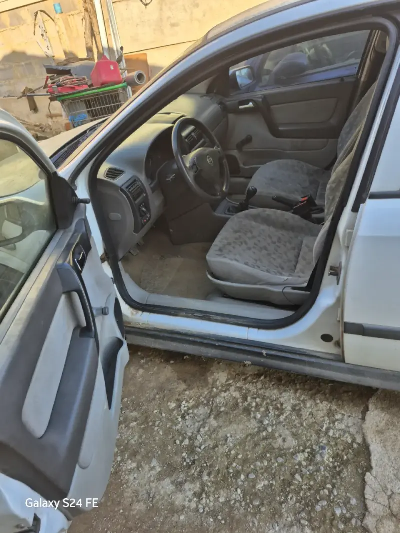 1999 Chevrolet Astra - 4