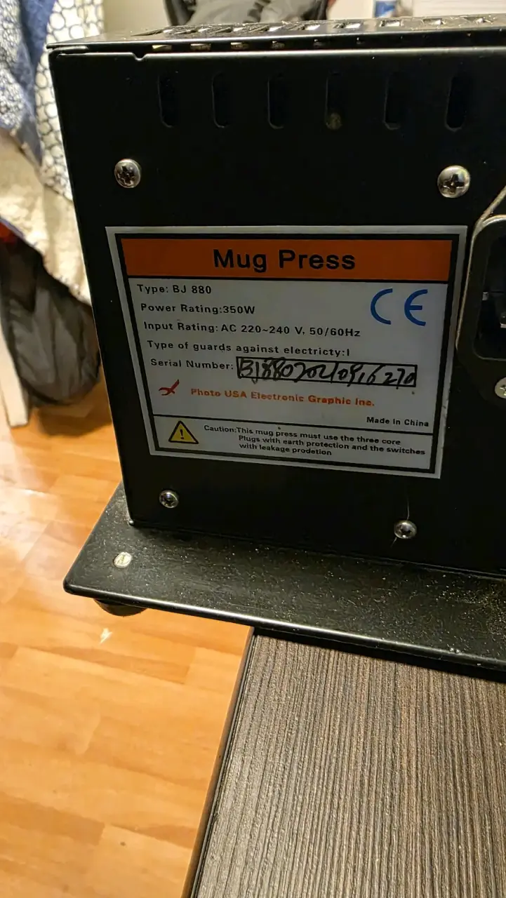 Prensa térmica para tazas con control digital - 4