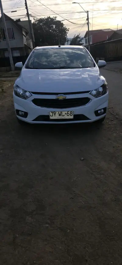 Vendo chevrolet prisma LTZ 2018 full - miniatura 2