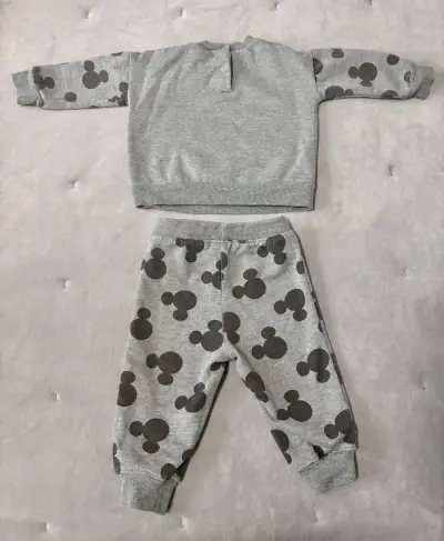 Conjunto bebé Mickey Mouse 3-6 M - miniatura 2