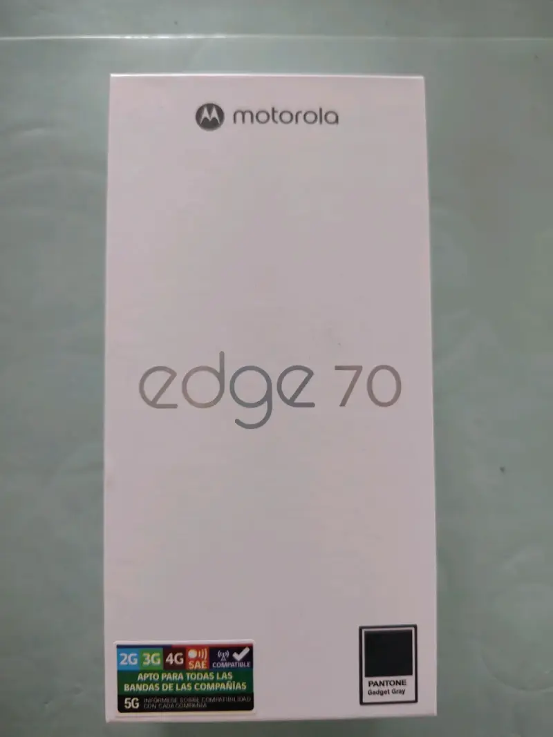 Smartphone Motorola Edge 70 nuevo - 1