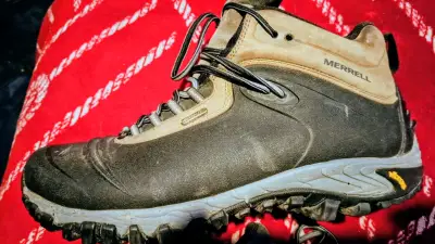 Botas de trekking Merrell impermeables - miniatura 1