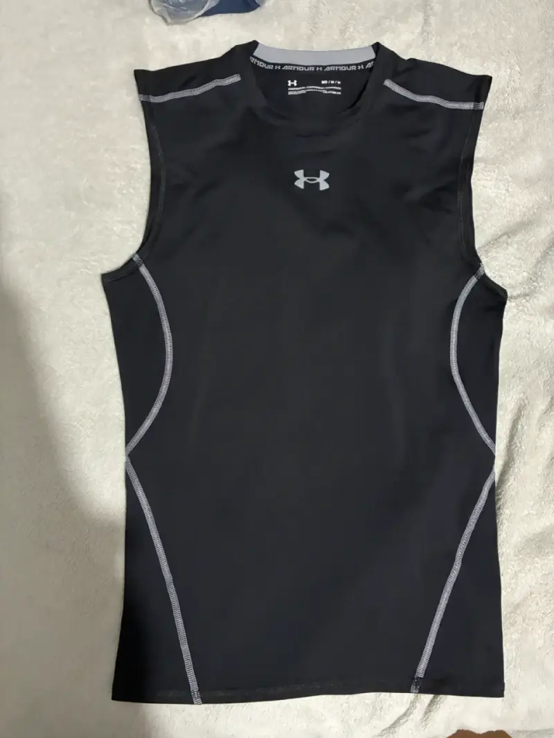 Polera Under Armour - 1