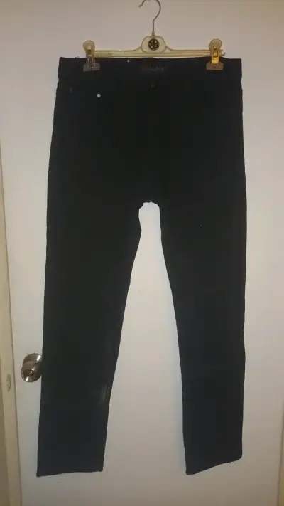 Jeans negros de mujer talla mediana - miniatura 1