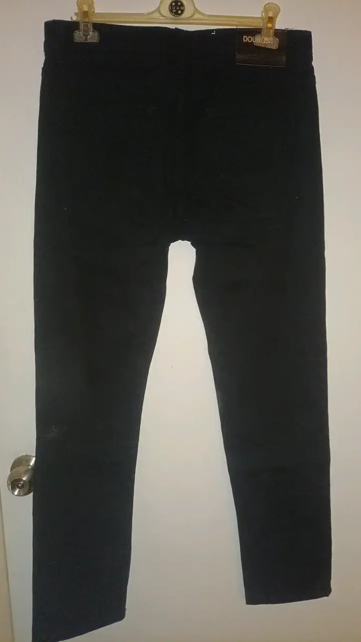 Jeans negros de mujer talla mediana - 2
