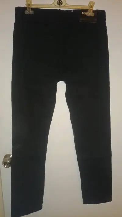 Jeans negros de mujer talla mediana - miniatura 2