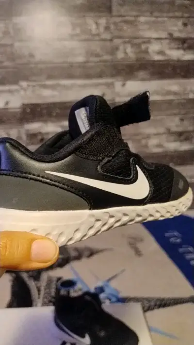 Zapatillas NIKE 9C.Deportivas negras para niños - miniatura 6
