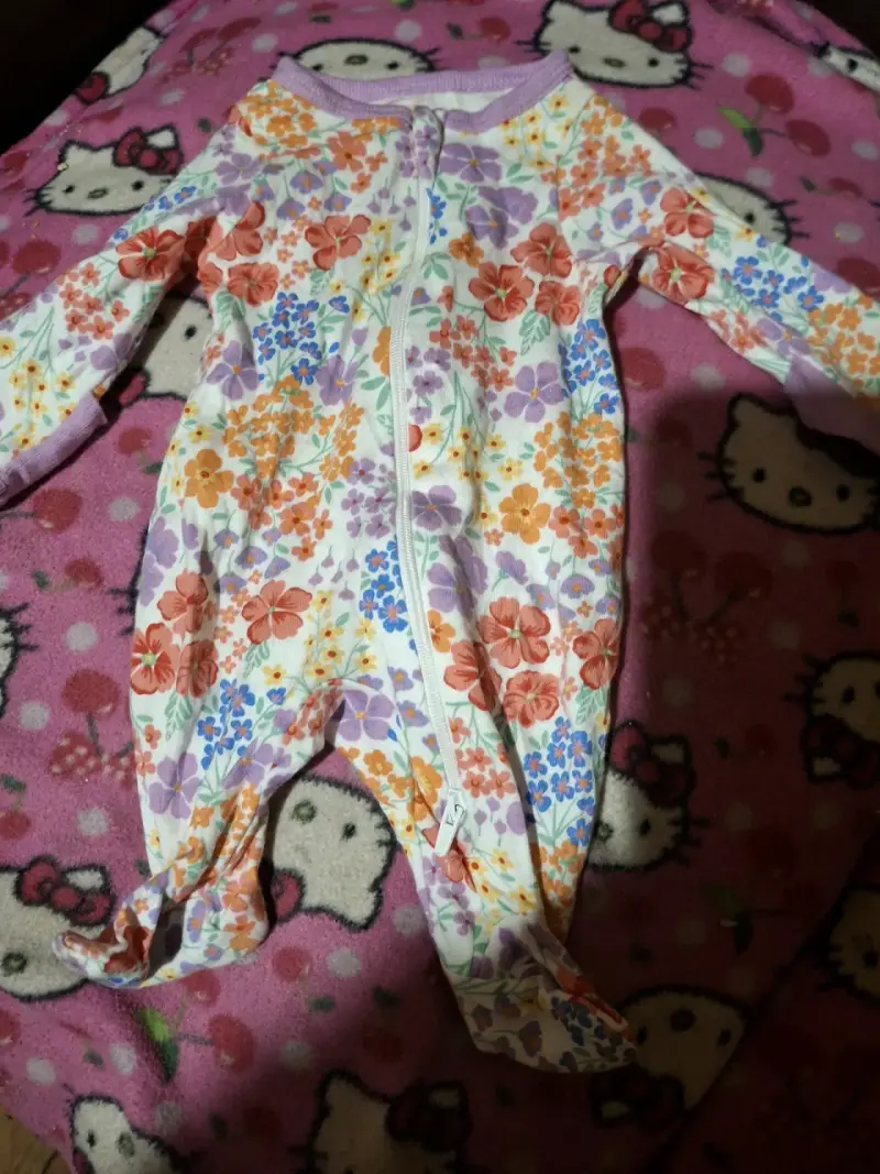 Pijama de bebé azul con estampado de abejas - 2