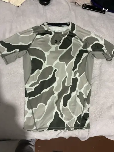 Polera Under Armour - miniatura 1