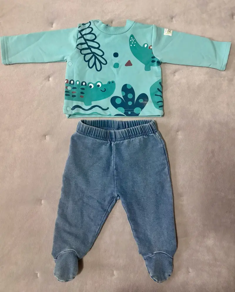 Conjunto de bebé poleron y jeans Black and Blue RN - 1