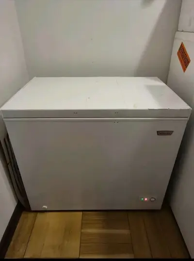 Congelador horizontal Maigas 200 litros - miniatura 1