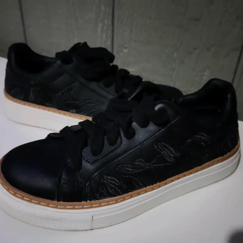 Zapatillas negras Basement con diseño floral - 5